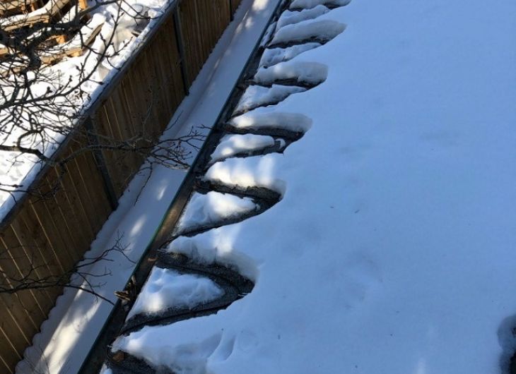 Ice Dams can quickly form on Calgary homes